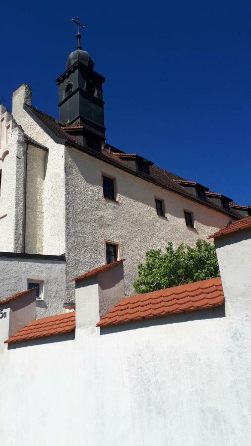 Schloss Weichs Zu Regensburg Mit 2Schlafzimmer Parkplatz Internet 75Qm Zentrum Екстер'єр фото